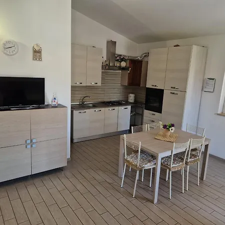 Dimora San Salvatore Con Cucina, Vicino Ospedale Univaq E Gdf * L'Aquila