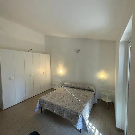 Dimora San Salvatore Apartman *