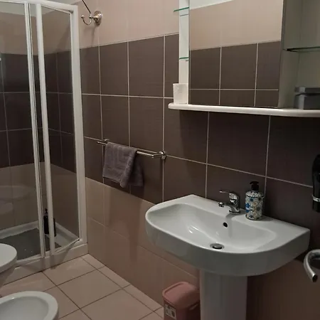 Dimora San Salvatore Con Cucina, Vicino Ospedale Univaq E Gdf L'Aquila